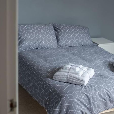 Peaceful & Spacious Family Home In Eastbourne! المظهر الخارجي الصورة